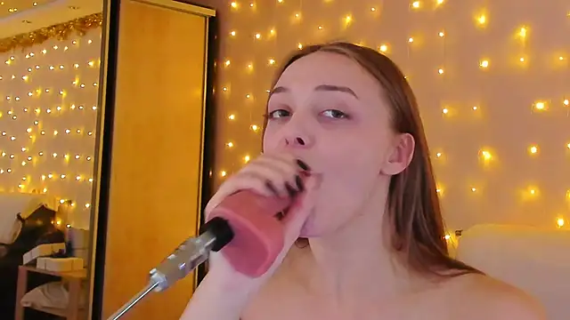 May Flower online show from January 2, 2025, 3:19 pm