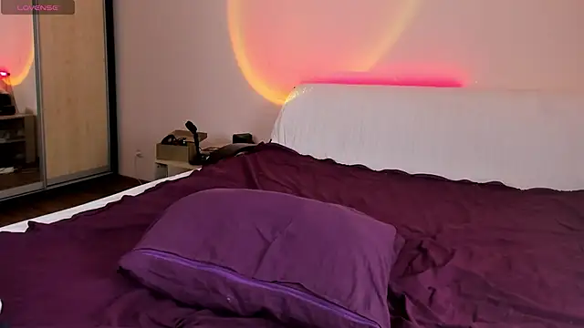 May Flower online show from March 9, 2025, 10:41 am