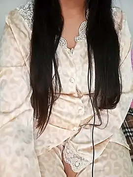 Liyan- online show from March 4, 2025, 11:00 pm