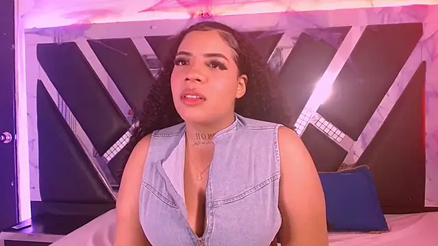 MelannyTylor online show from October 11, 2025, 3:28 am