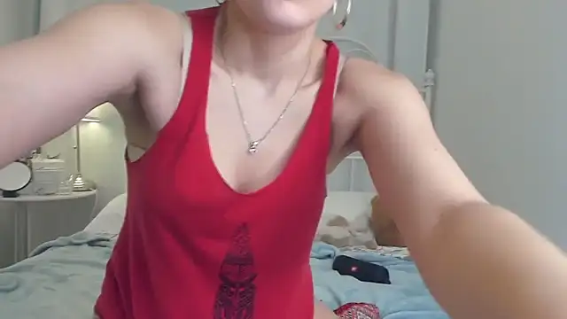 SakuFox online show from September 12, 2025, 7:03 pm