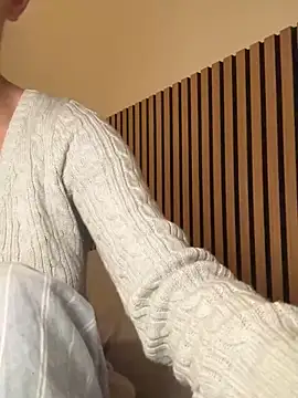 HotBella- online show from February 23, 2025, 5:39 pm