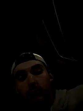 kevinsito1 online show from November 18, 2025, 4:39 am