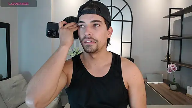 Ian Daviz online show from March 6, 2025, 8:05 pm