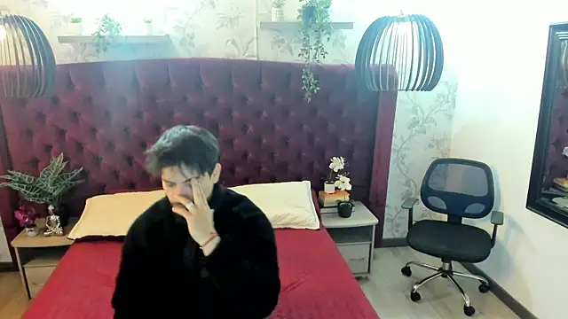 Ian Daviz online show from September 23, 2025, 11:46 am