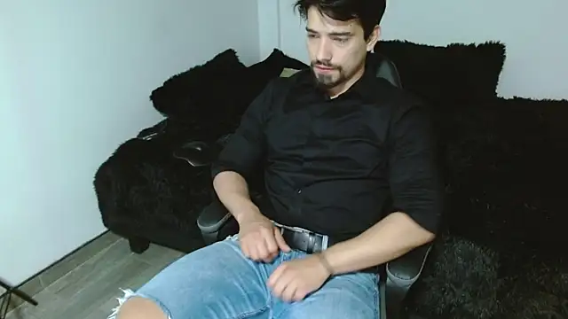 Ian Daviz online show from November 13, 2025, 3:33 pm