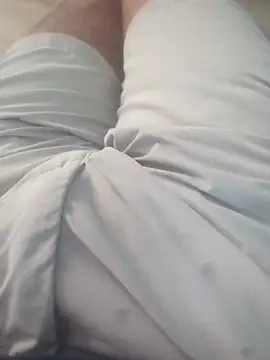 Sunnyboy7897 online show from February 13, 2026, 2:51 am