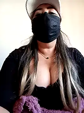 Snapshot of Jawahir-pretty-women chatting on December 6, 2024, 1:44 pm Jawahir-pretty-women online show from December 6, 2024, 1:44 pm
