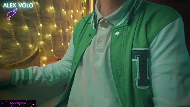 alex-volo online show from December 30, 2024, 1:58 am