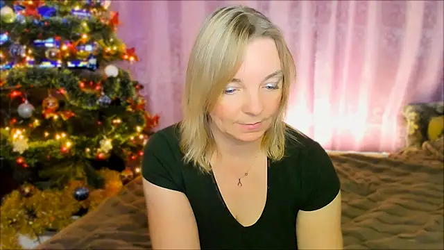 Regina  blue online show from December 19, 2024, 3:52 pm