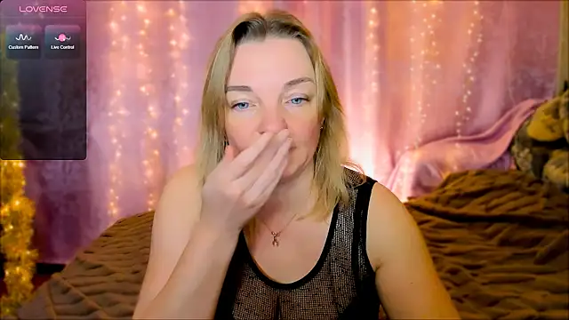 Regina  blue online show from January 24, 2025, 6:56 pm