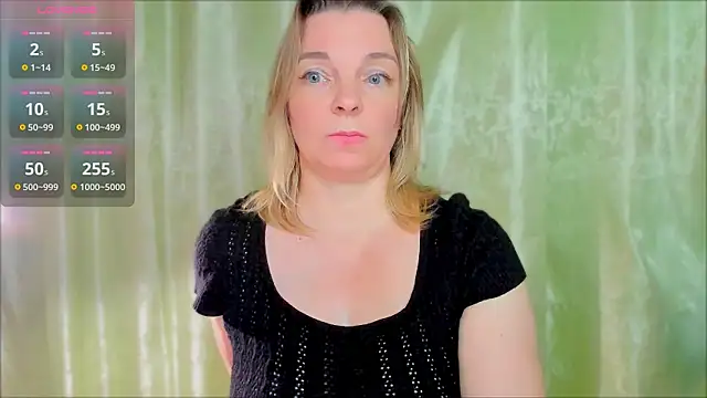 Regina  blue online show from February 17, 2025, 10:14 pm