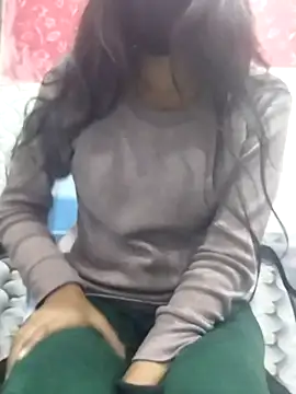 Snapshot of Kashish_18 chatting on January 8, 2025, 9:53 am Kashish 18 online show from January 8, 2025, 9:53 am