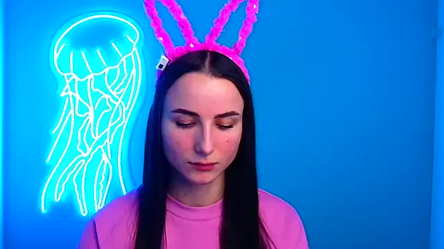 Eva Janee online show from December 9, 2024, 12:19 pm