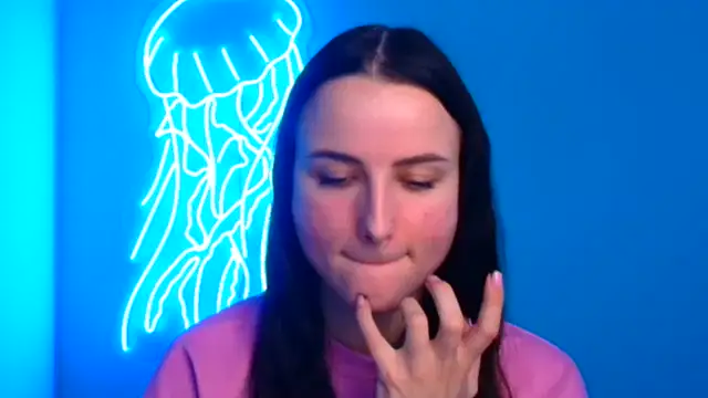 Eva Janee online show from February 21, 2025, 10:39 am