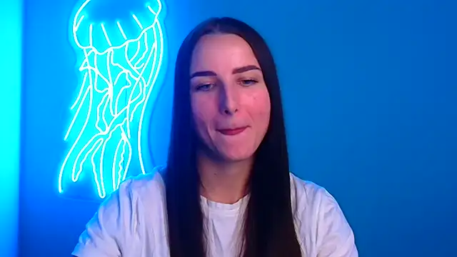 Eva Janee online show from September 29, 2025, 11:15 am