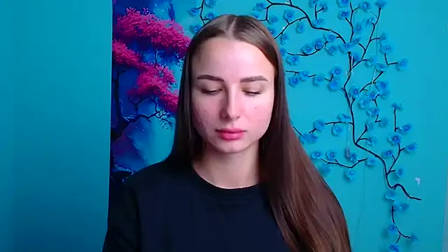 Eva Janee online show from November 18, 2025, 7:02 am