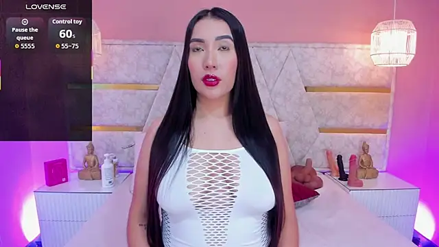 melany saenz online show from November 21, 2025, 3:38 am