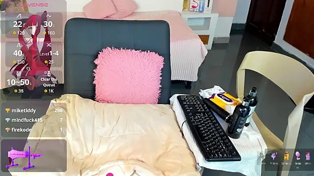 EsmeraldaLindsey online show from March 14, 2025, 7:15 am