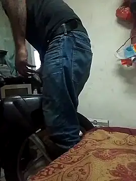 markikijr21 online show from February 4, 2025, 2:28 am