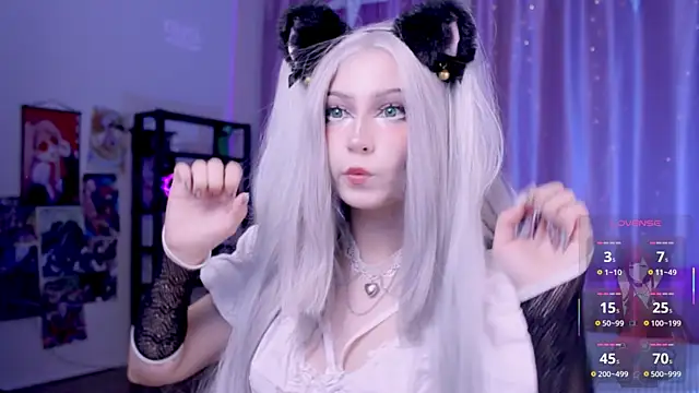 Snapshot of Carolina_Leep chatting on September 10, 2025, 4:51 pm Carolina Leep online show from September 10, 2025, 4:51 pm