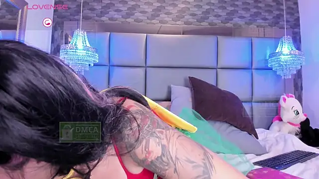 Palmer-Foster online show from April 16, 2026, 8:09 pm