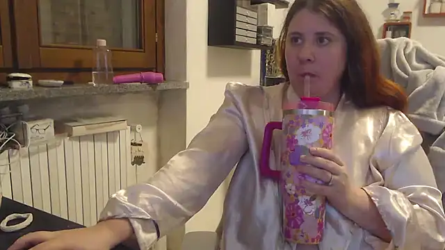 valerysexy online show from November 12, 2025, 10:20 pm