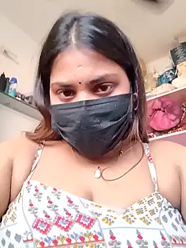 Snapshot of Hotmilfxox chatting on January 6, 2025, 11:29 am Hotmilfxox online show from January 6, 2025, 11:29 am