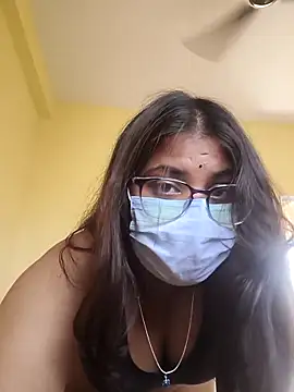 Snapshot of Hotmilfxox chatting on April 8, 2026, 10:15 am Hotmilfxox online show from April 8, 2026, 10:15 am