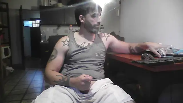 ozzypsico13 online show from November 13, 2025, 9:36 pm