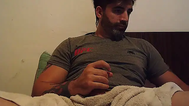 ozzypsico13 online show from January 11, 2026, 3:22 am