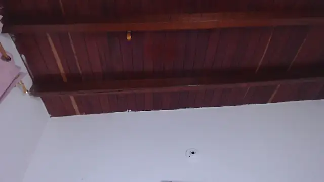 Amara Red online show from November 11, 2025, 11:10 am