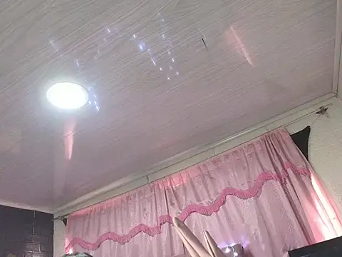 loren tits24 online show from January 24, 2025, 9:05 pm