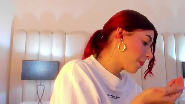 AnnyCherry  online show from December 17, 2024, 11:49 pm