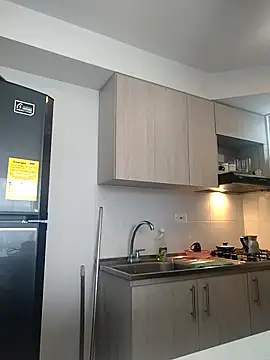 natalie cowens online show from March 1, 2025, 1:40 pm