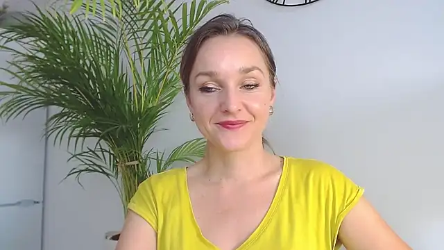 AliciaDesire online show from December 2, 2024, 11:01 am