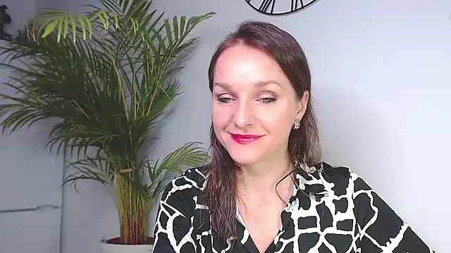 AliciaDesire online show from December 10, 2024, 7:58 am