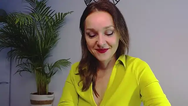 AliciaDesire online show from January 6, 2025, 8:03 am