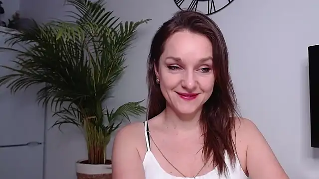 AliciaDesire online show from January 20, 2025, 7:58 am