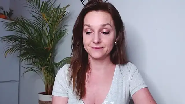 AliciaDesire online show from March 19, 2025, 6:01 pm