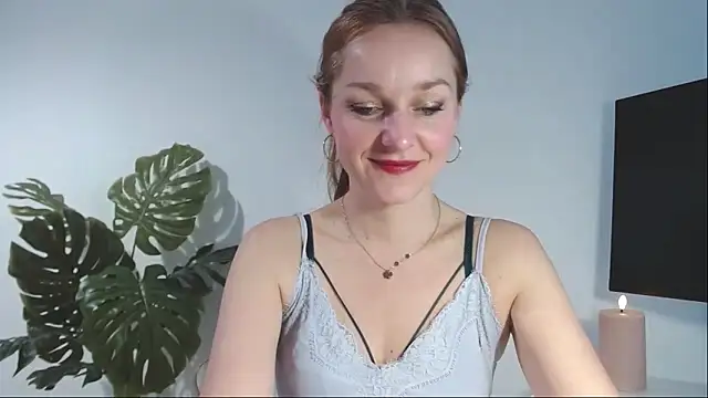 AliciaDesire online show from March 11, 2026, 6:30 am