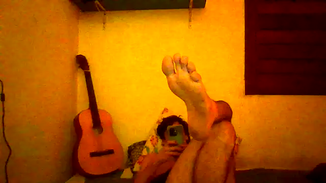 couplemilk online show from May 19, 2026, 1:56 am