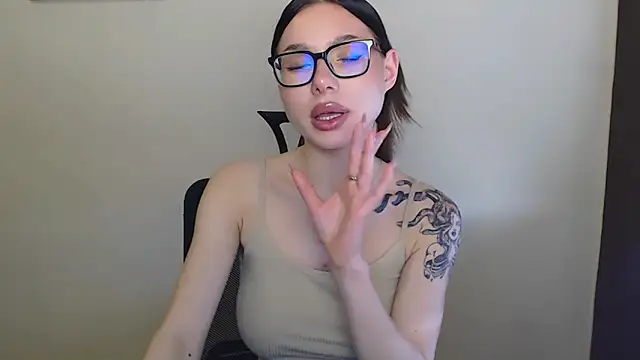 Cutesweetheart online show from February 18, 2025, 11:33 am