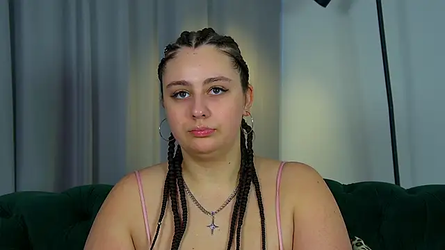 MaryMurray online show from November 27, 2025, 7:54 am