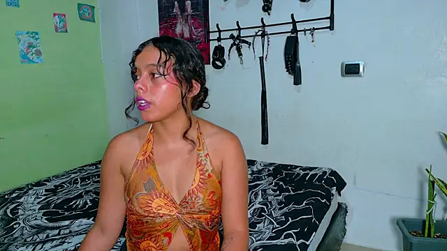 clydexxxbunny online show from June 11, 2026, 11:47 pm