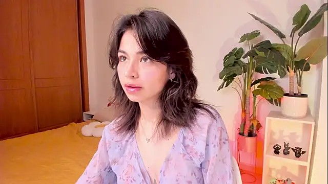 Adriennesexxx online show from March 10, 2025, 4:57 pm