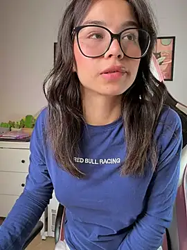 Adriennesexxx online show from February 6, 2026, 10:46 pm