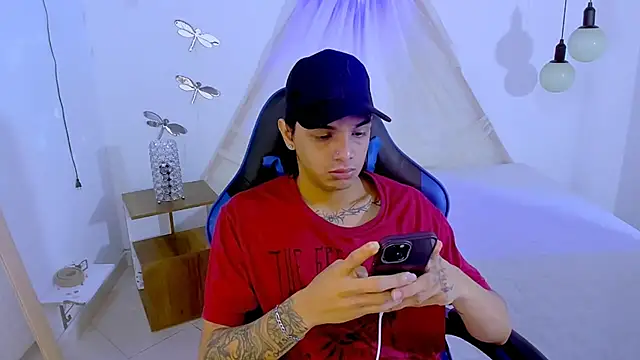 Brand habes online show from November 12, 2025, 1:55 pm