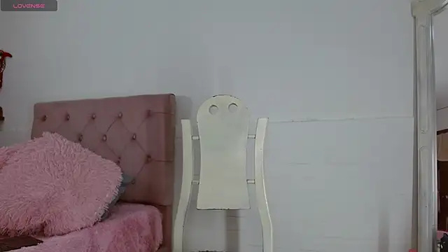 Snapshot of tifanny-squirt chatting on February 24, 2025, 3:53 pm tifanny-squirt online show from February 24, 2025, 3:53 pm