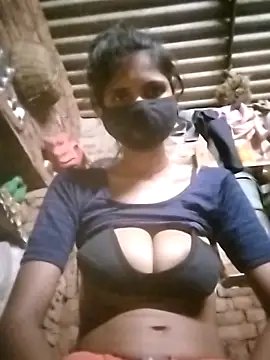Ritu-0143 online show from May 21, 2026, 10:50 pm